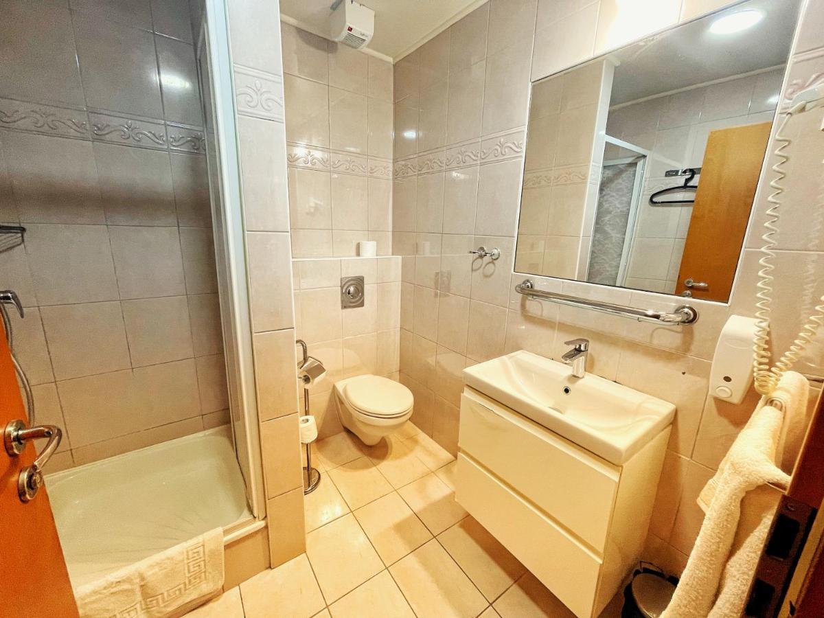 Alkotmany Vendeghaz Hotel Sarvar Exterior photo